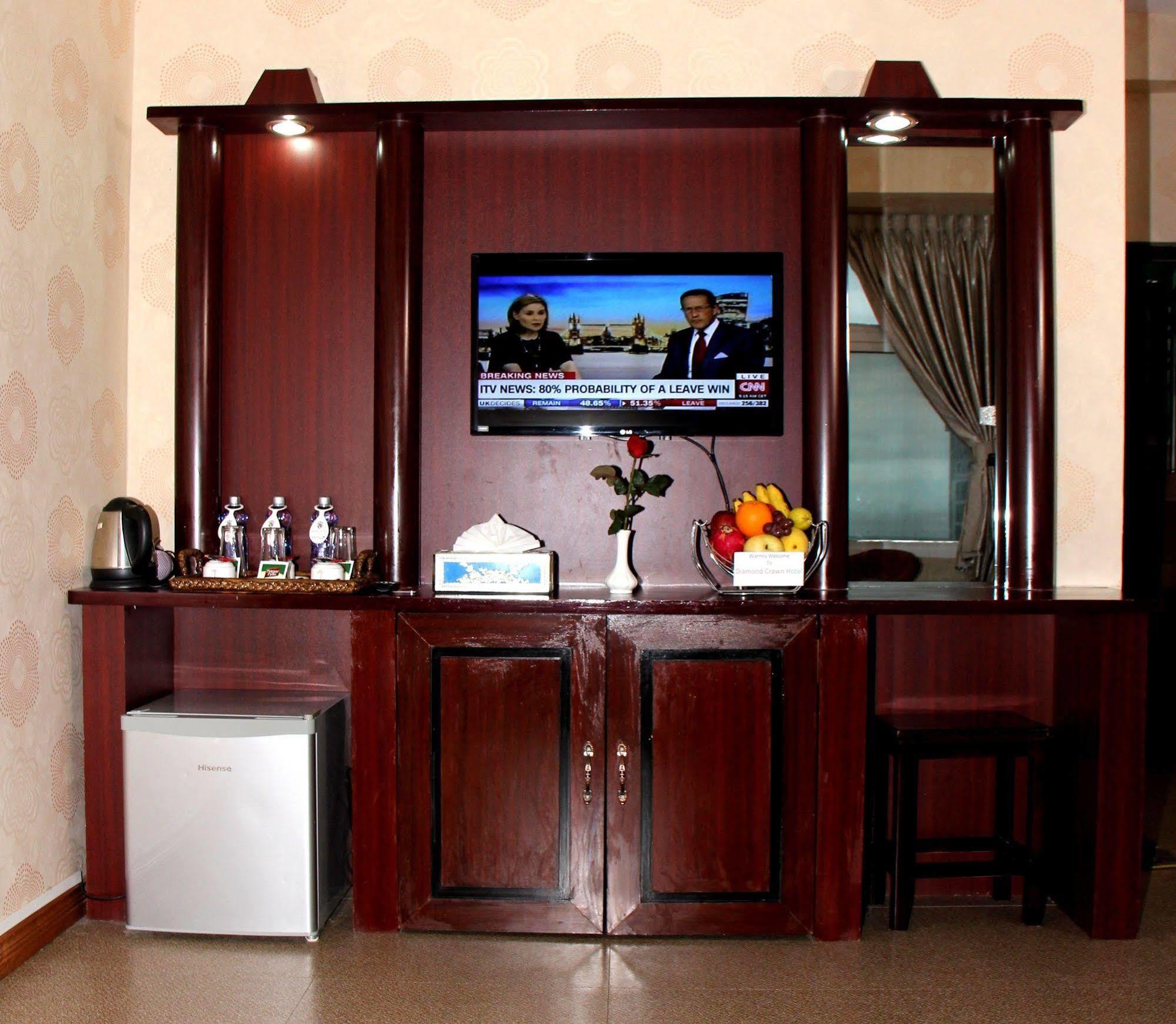 Diamond Crown Hotel Gyogon Luaran gambar