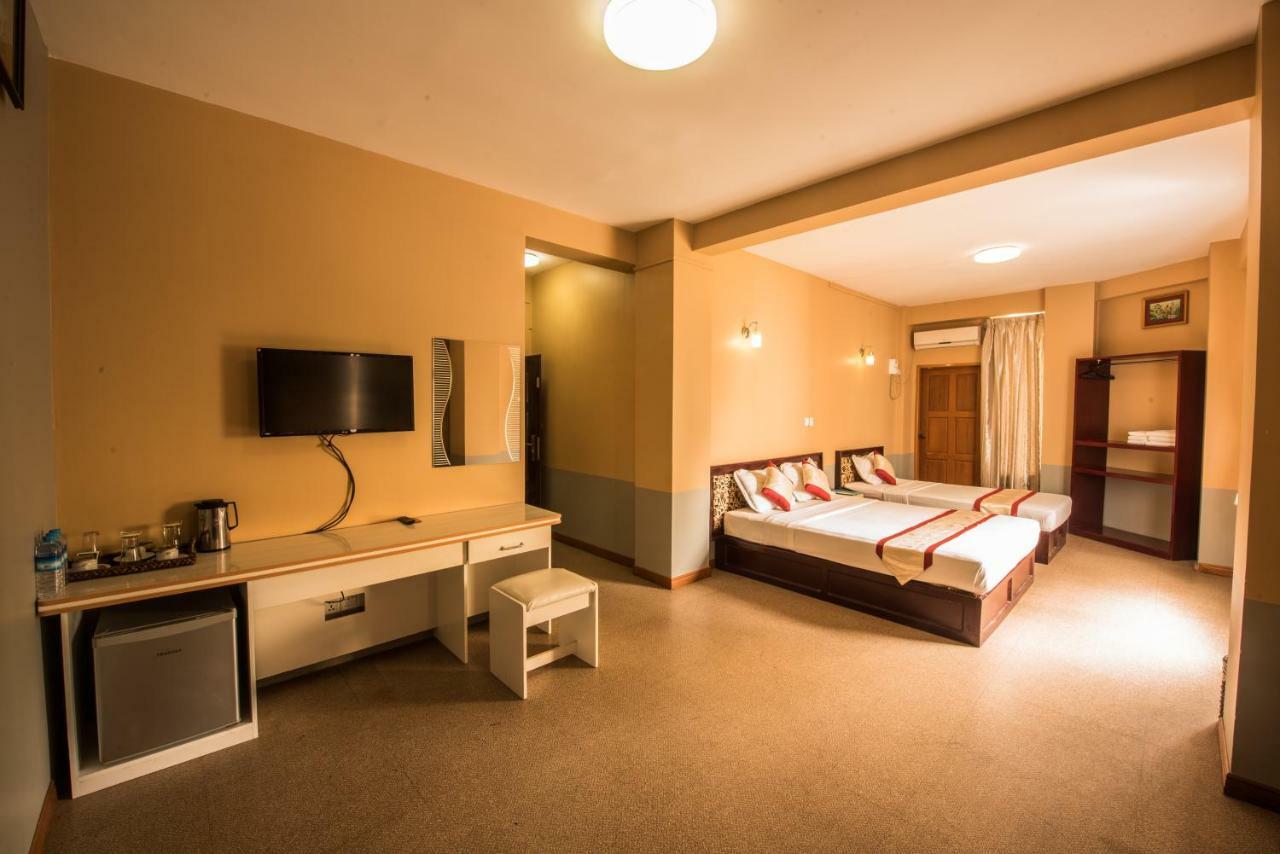 Diamond Crown Hotel Gyogon Luaran gambar